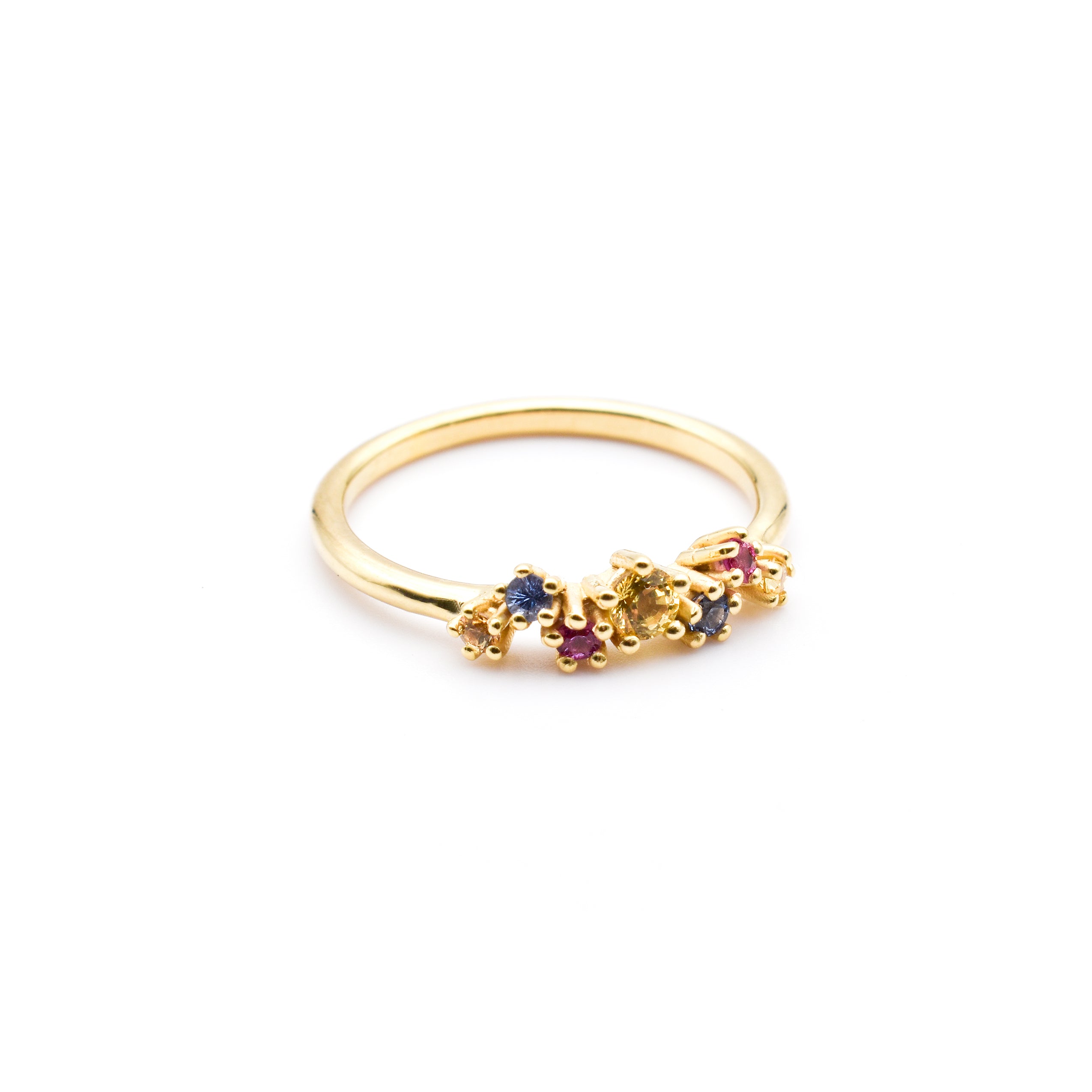 Sparkle ring "big" in 585 gold with 7 sapphires
