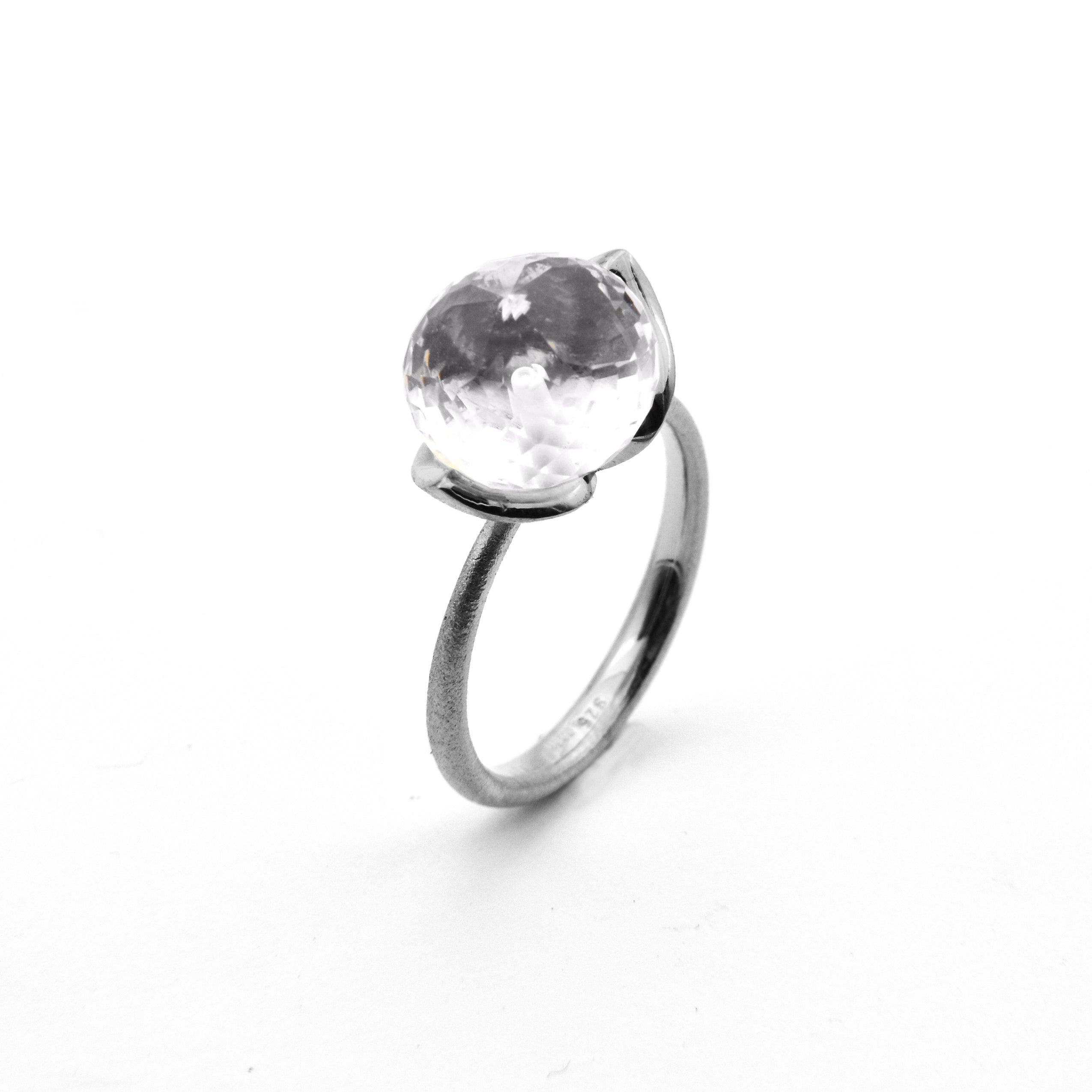 Dolce Ring "medium" mit Bergkristall 925/-