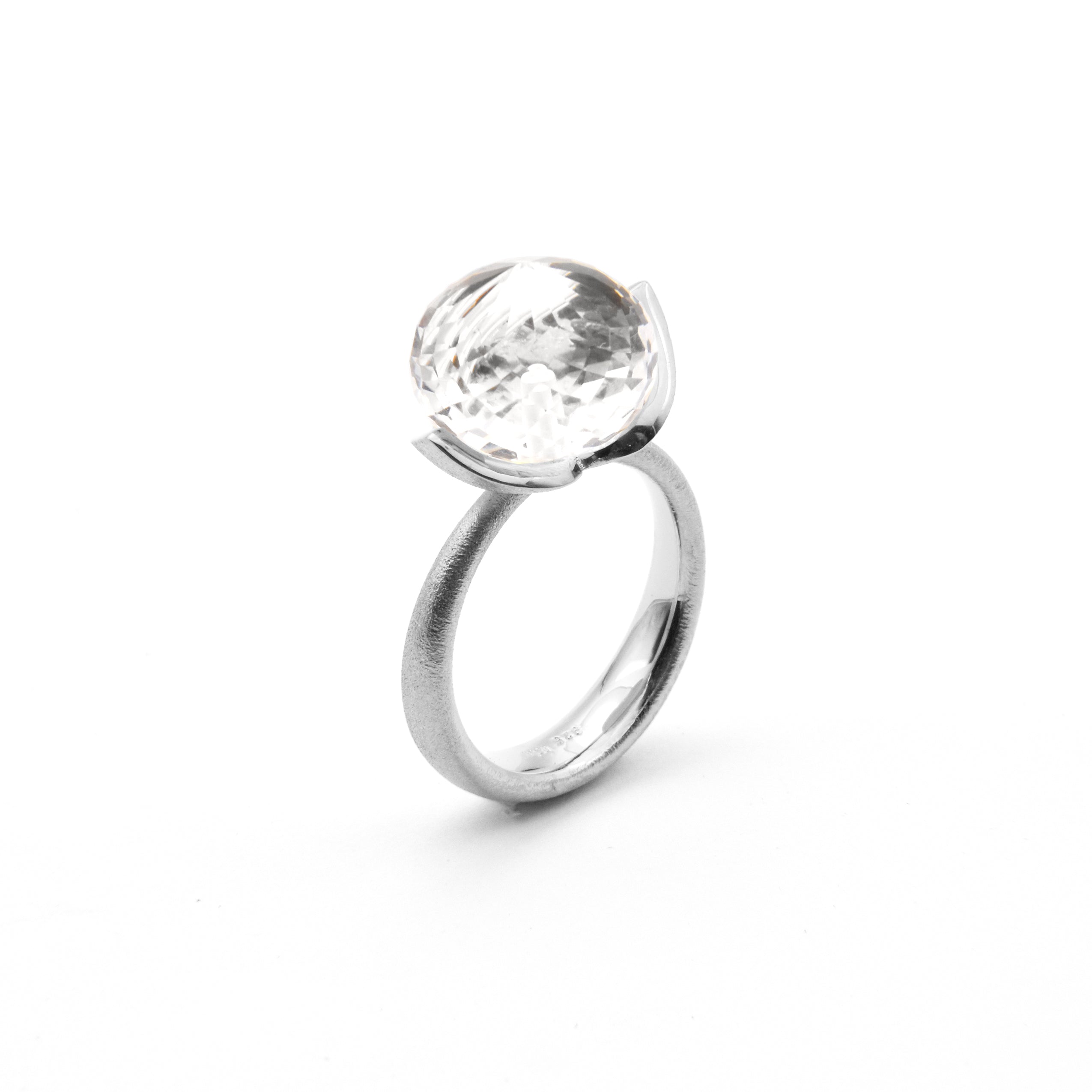 Dolce ring "big" with rock crystal 925/-