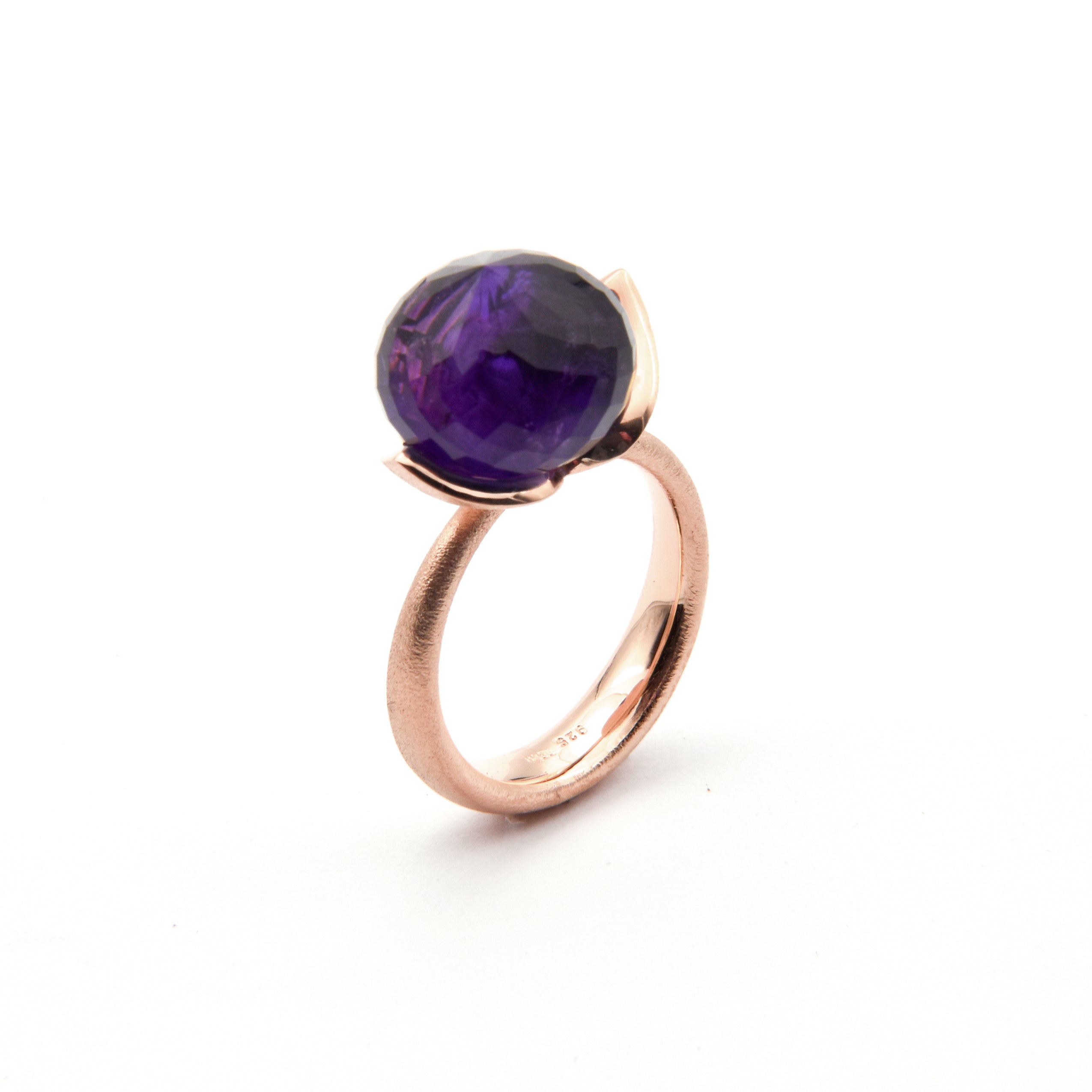 Dolce ring "big" with amethyst 925/-