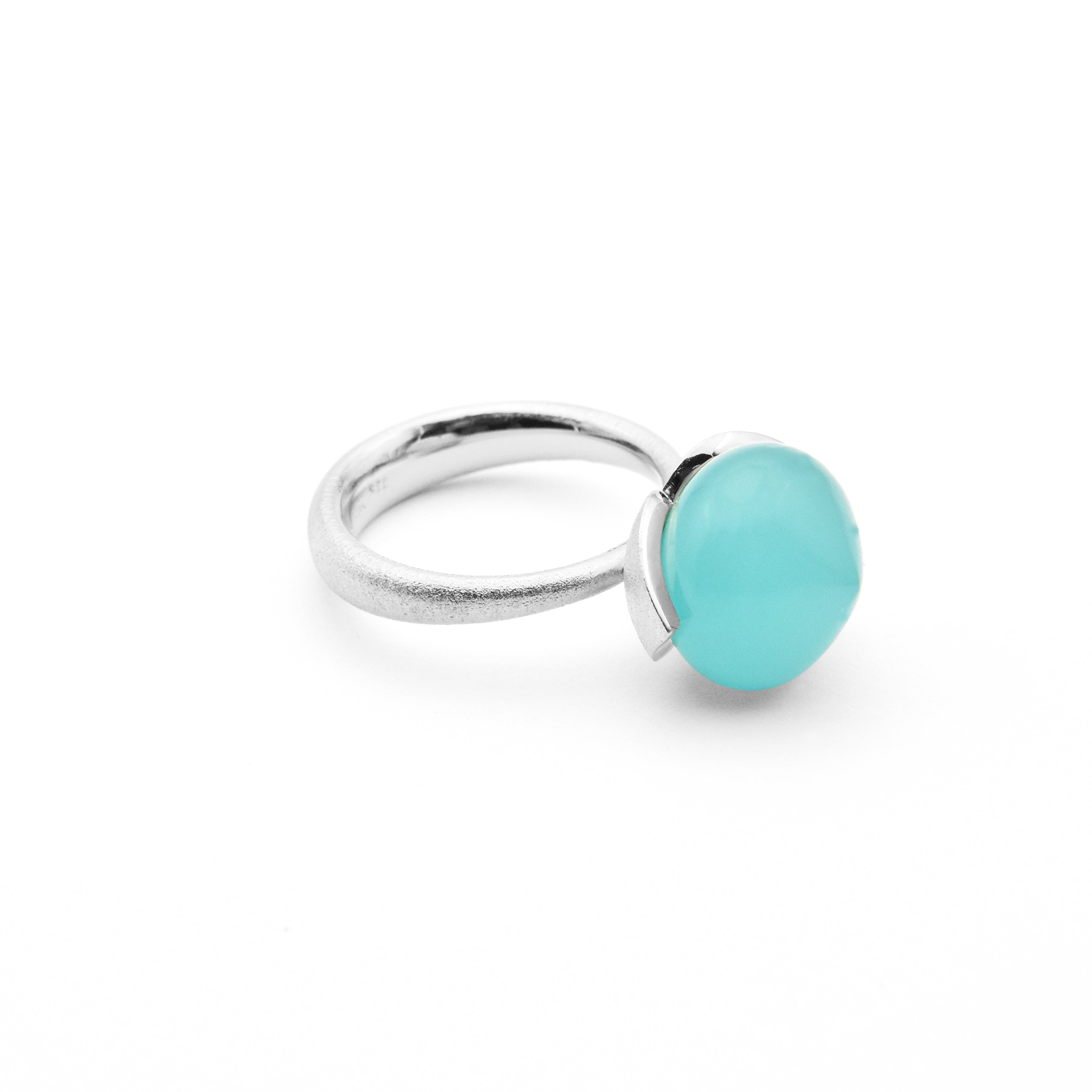 Dolce ring "big" with chalcedony rec. 925/-